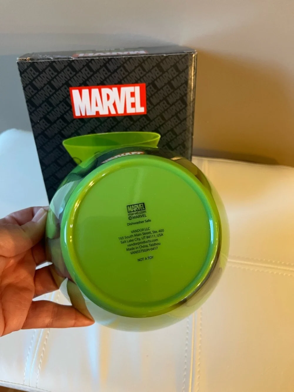 NIB - Marvel Hulk Green 6” Bowl - Picture 5 of 7